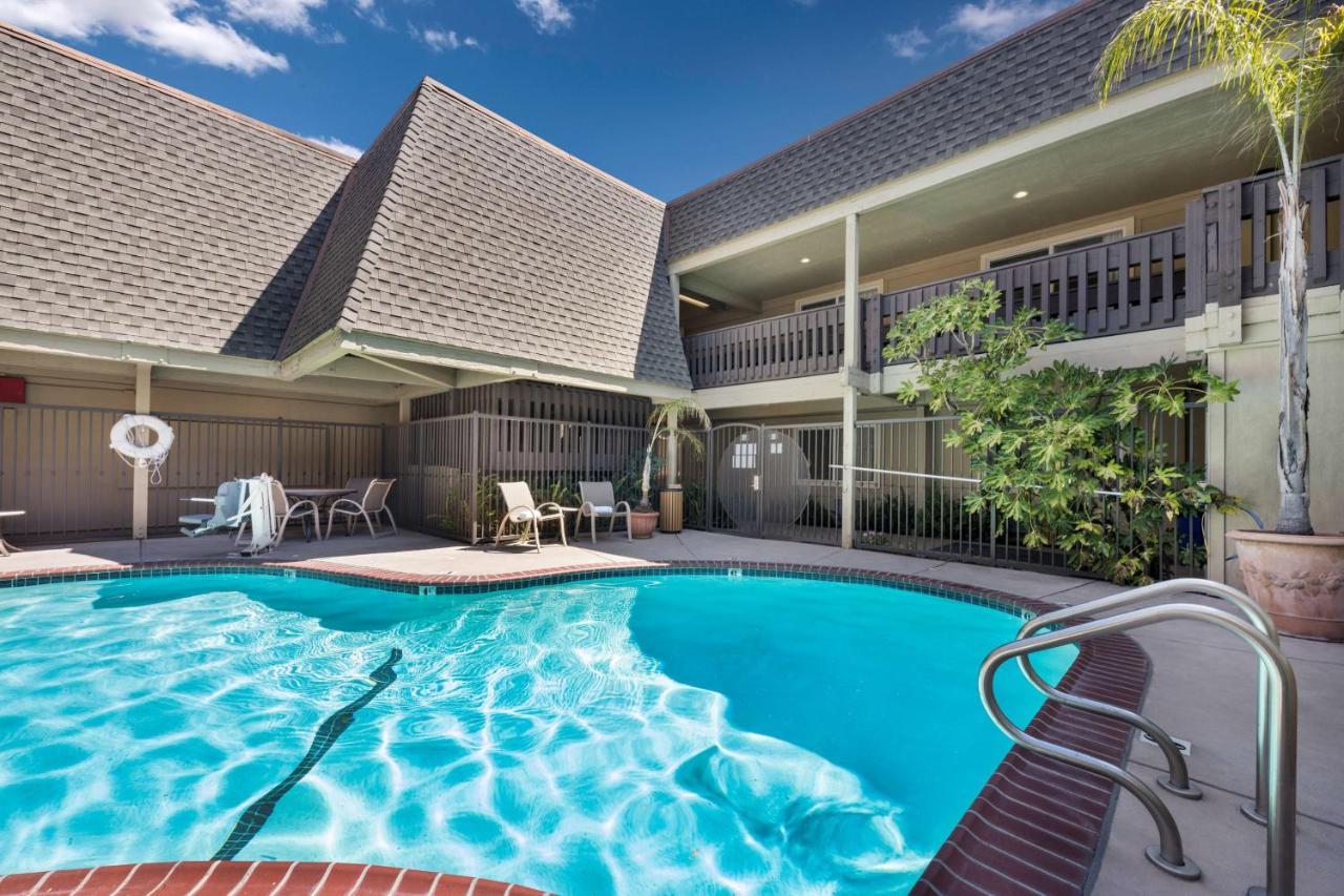 Best Western Danville Sycamore Inn Esterno foto