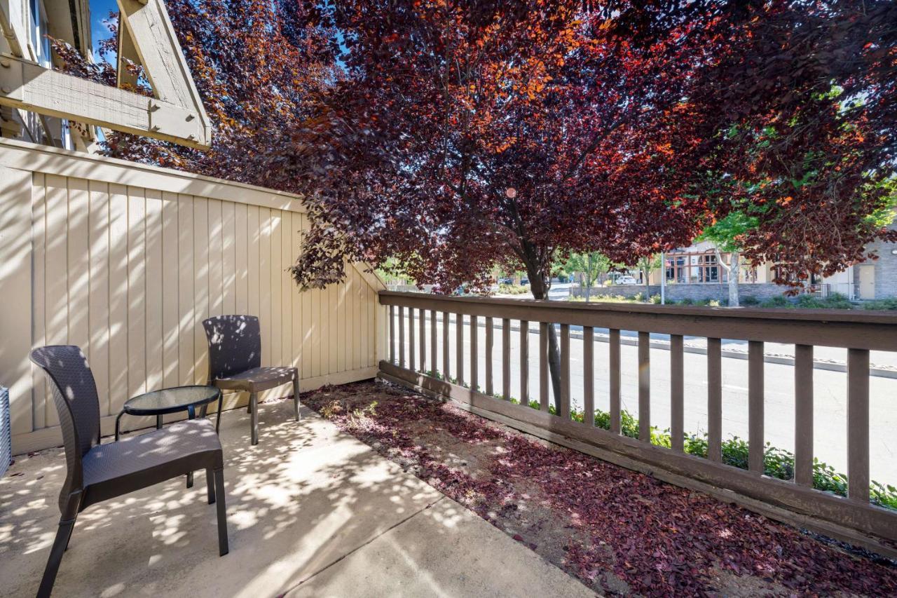 Best Western Danville Sycamore Inn Esterno foto